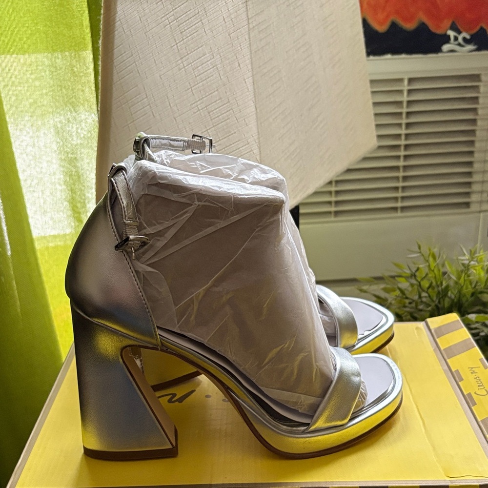 Circus by Sam Edelman Silver High Heel Sandals